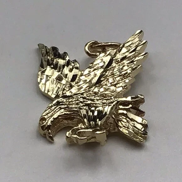 14K Yellow Gold Eagle Pendant Diamond Cut 4.1 Gms 1” New